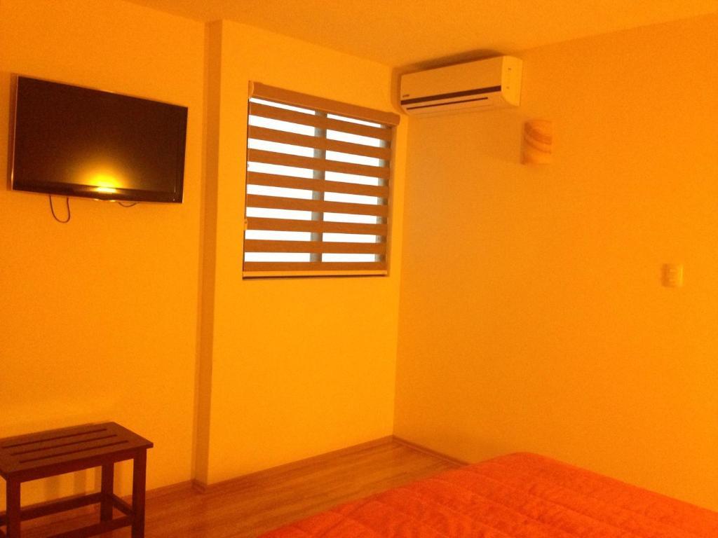 Hotel Cr Tehuacán エクステリア 写真