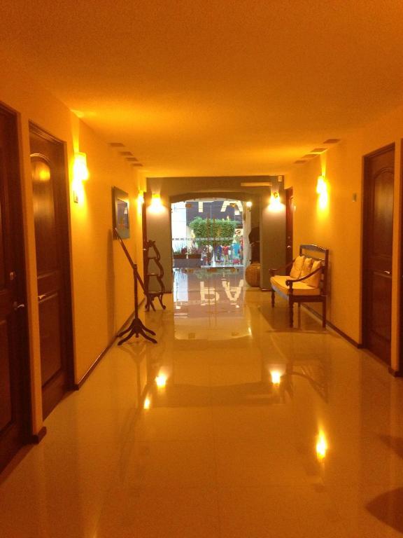 Hotel Cr Tehuacán エクステリア 写真